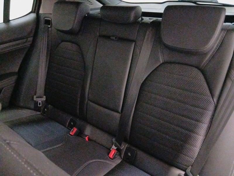Alfa Romeo Stelvio 2.2 t Executive Q4 210cv auto my19