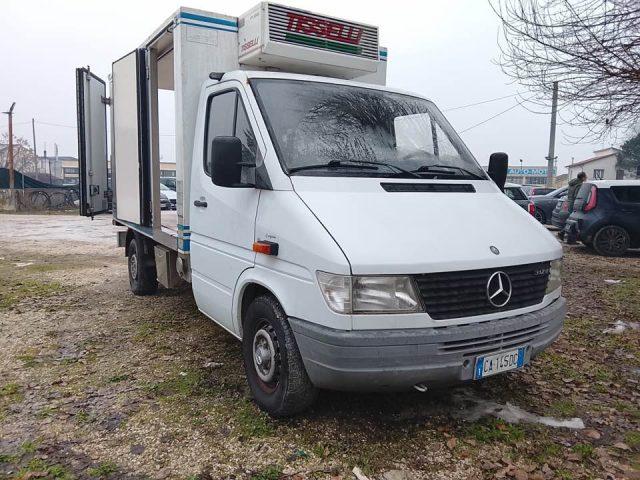 MERCEDES-BENZ 320 312 DT