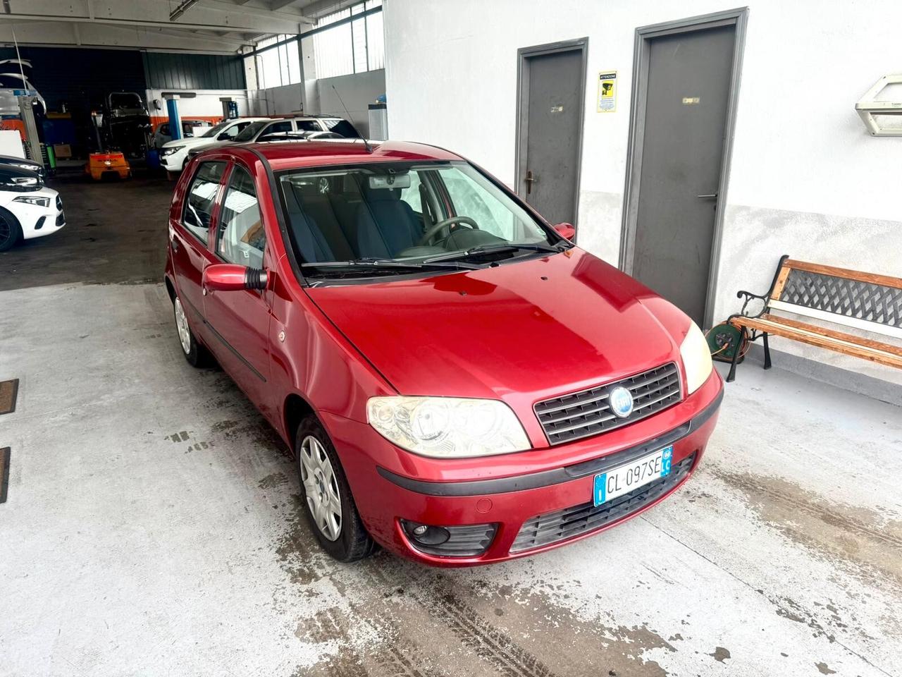 Fiat Punto 1.2i cat 5 porte EL