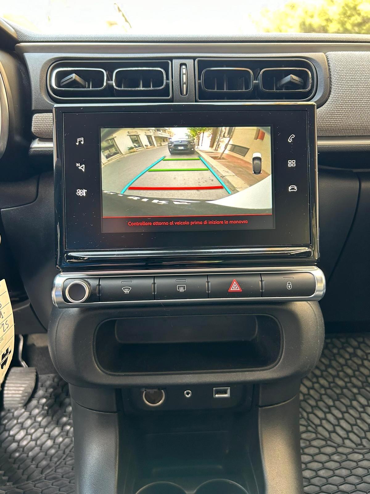 Citroen C3 1.2 Shine 2017 "Motore con 60.000km"