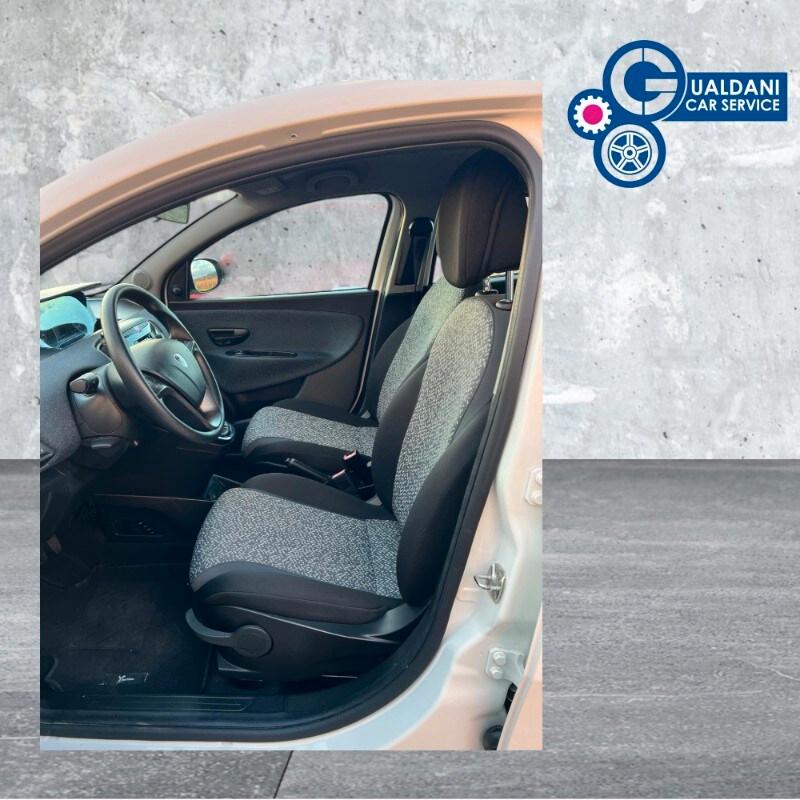 LANCIA Ypsilon 3ª serie Ypsilon 1.2 69 CV 5 po...