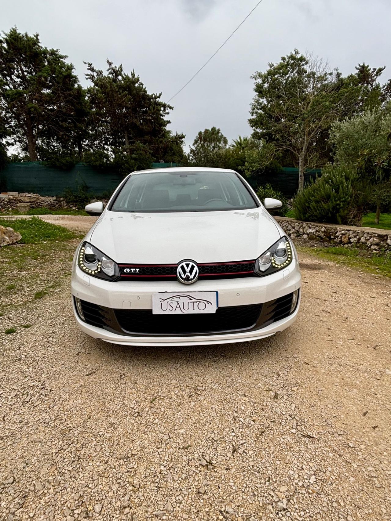 Volkswagen Golf 2.0 TSI 5p. GTI