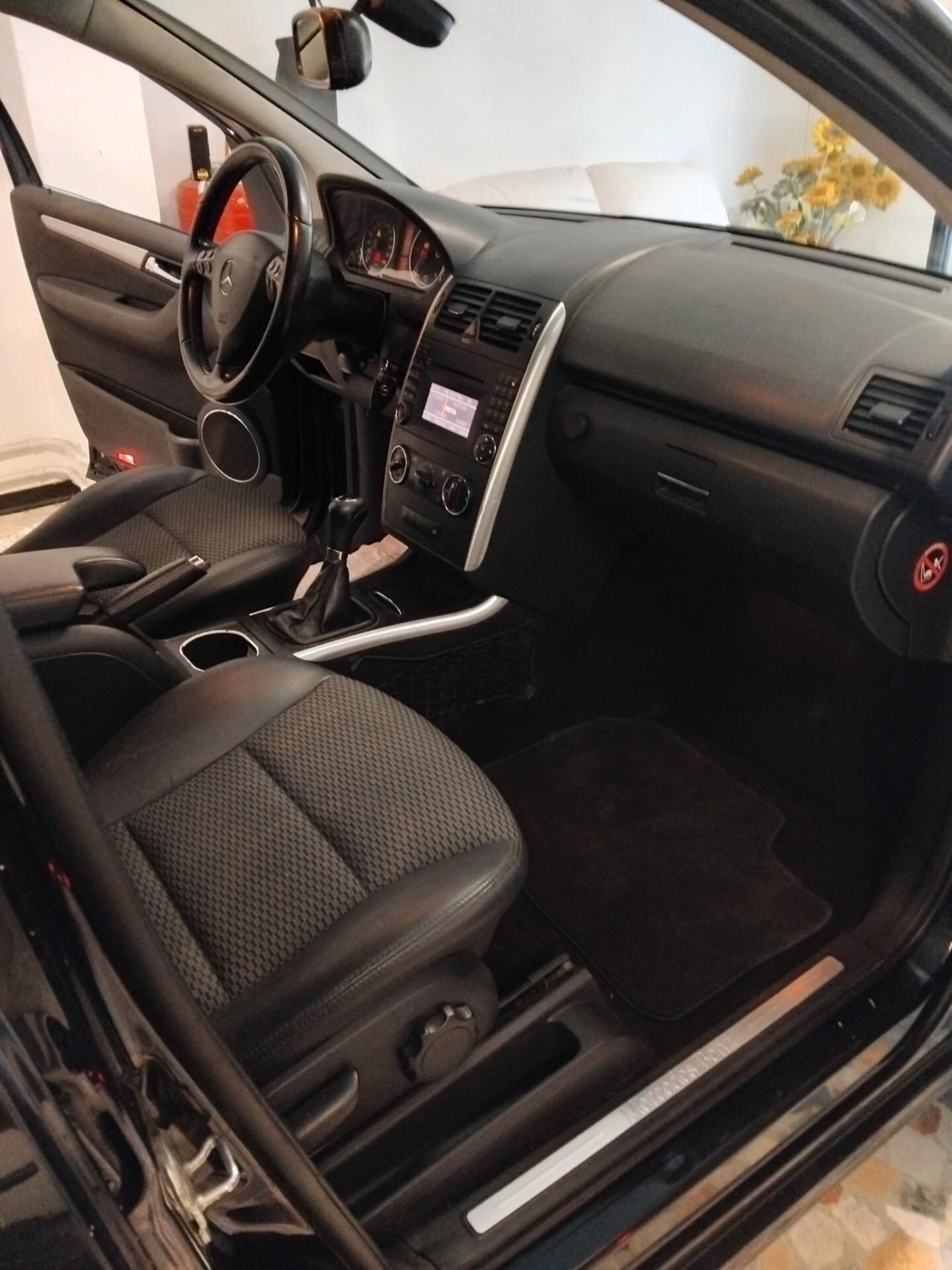 Mercedes-benz A 180 CDI Avantgarde