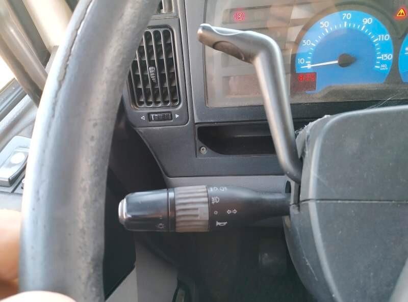 RENAULT PREMIUM 320 8X2 COMPATTATORE CARICO POSTERIORE