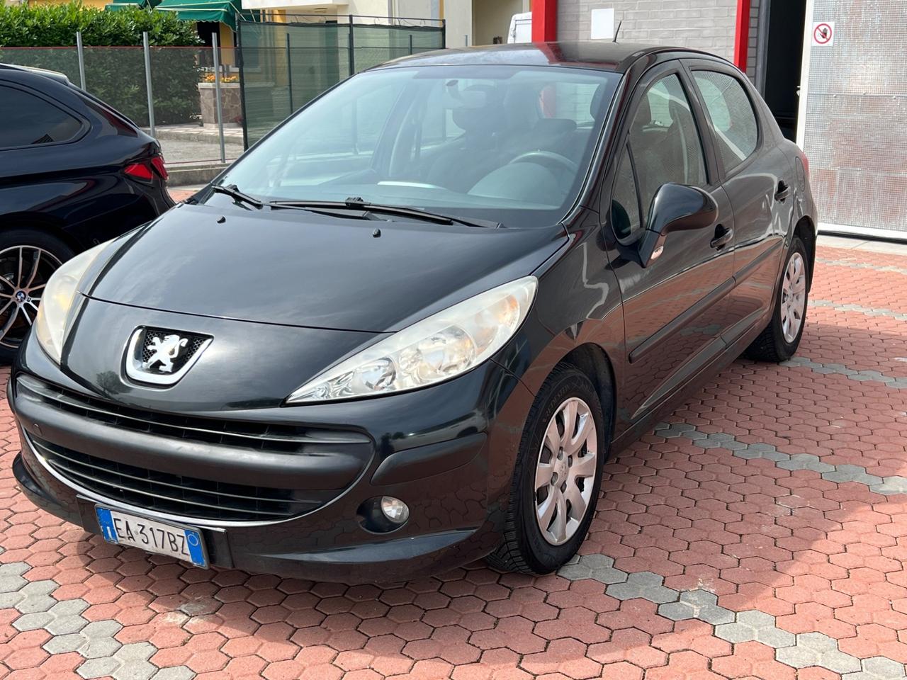Peugeot 207 1.4 8V 75CV 3p. X Line ECO GPL