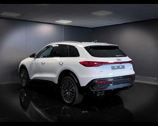 AUDI Q5 2.0 tfsi mhev+ Business 204cv s-tronic