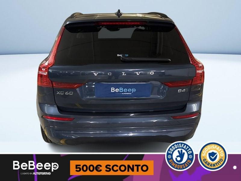 Volvo XC60 2.0 B4 MOMENTUM PRO AWD AUTO