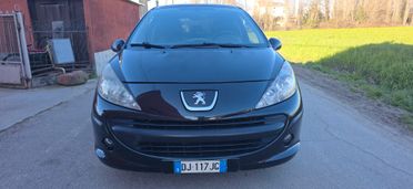 Peugeot 207 1.4 8V 75CV 3p. ONE Line neopatentati