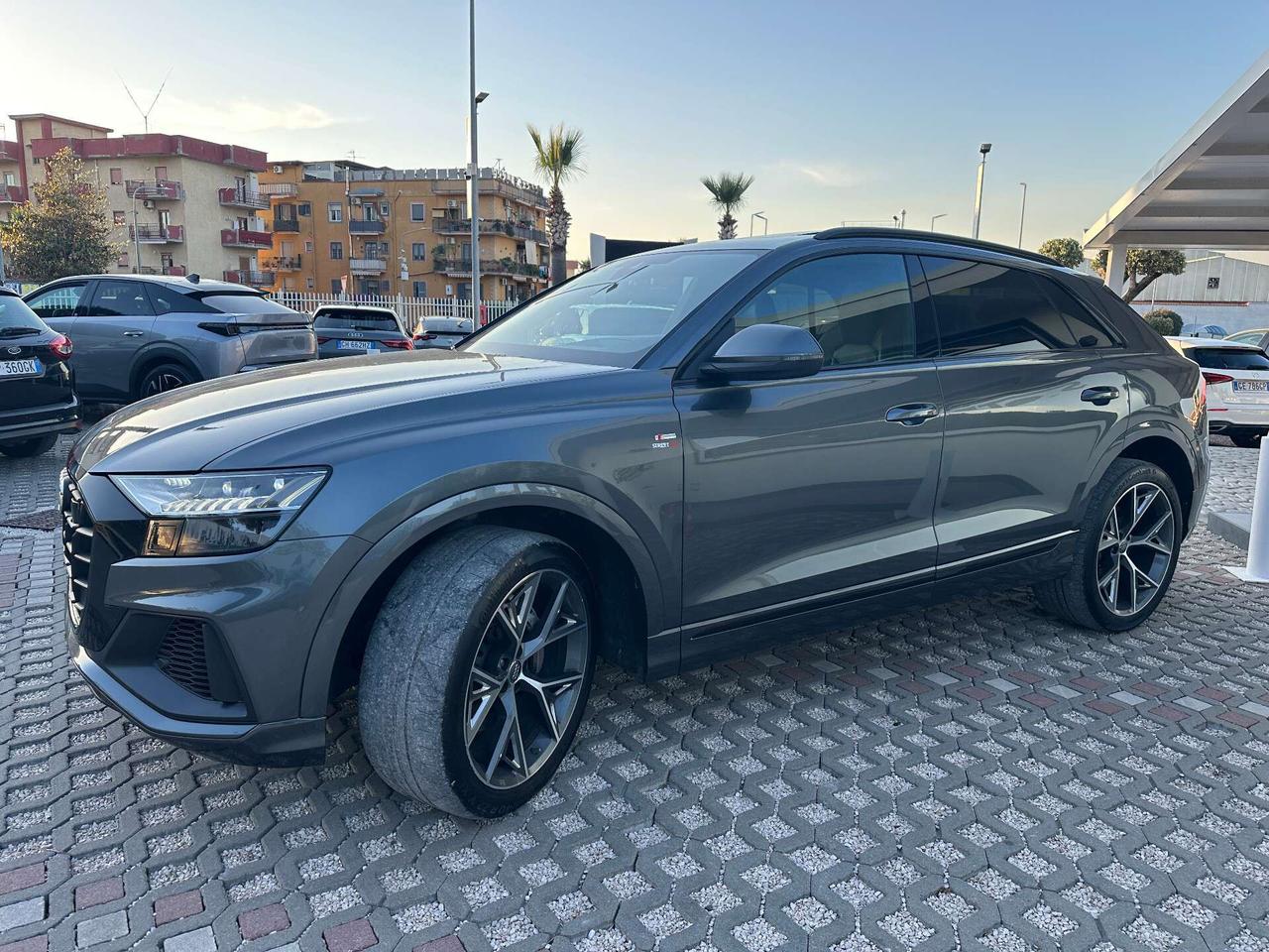 Audi Q8 Q8 50 TDI 286 CV quattro tiptronic
