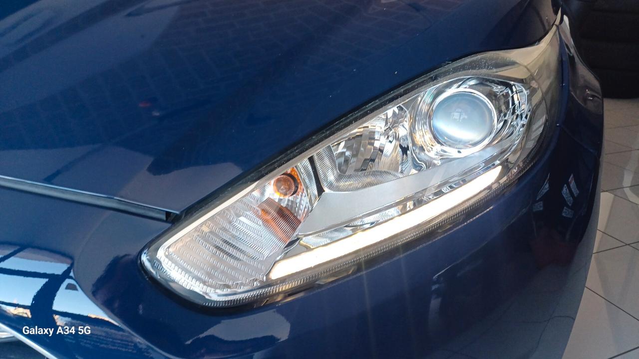 Ford Fiesta 1.5 TDCi 75CV 5 porte Titanium