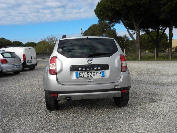 Dacia Duster PRESTIGE 1.5 Dci CLIMA CERCHI NAVI CAMERA TEMPOMAT MULTIF.UNICO PROPRIET. TAGLIANDATA