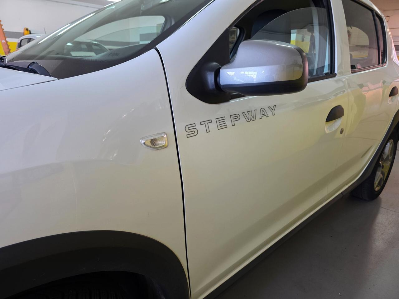 Sandero Stepway 1.0 TCe 90 CV Comfort AZIENDALE