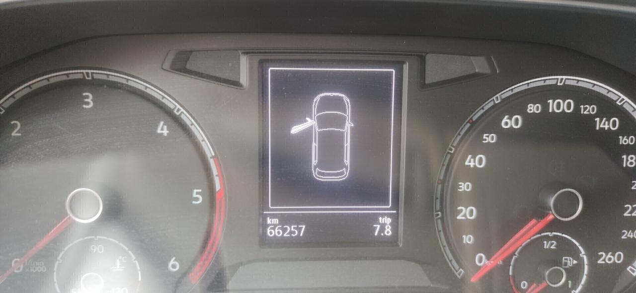 !HOT PRICE!Volkswagen T-Roc 2.0 TDI DSG 66.000km