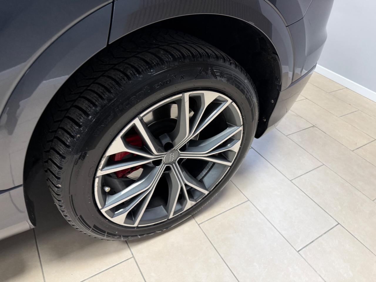 Audi Q8 50 TDI 286 CV quattro tiptronic Sport