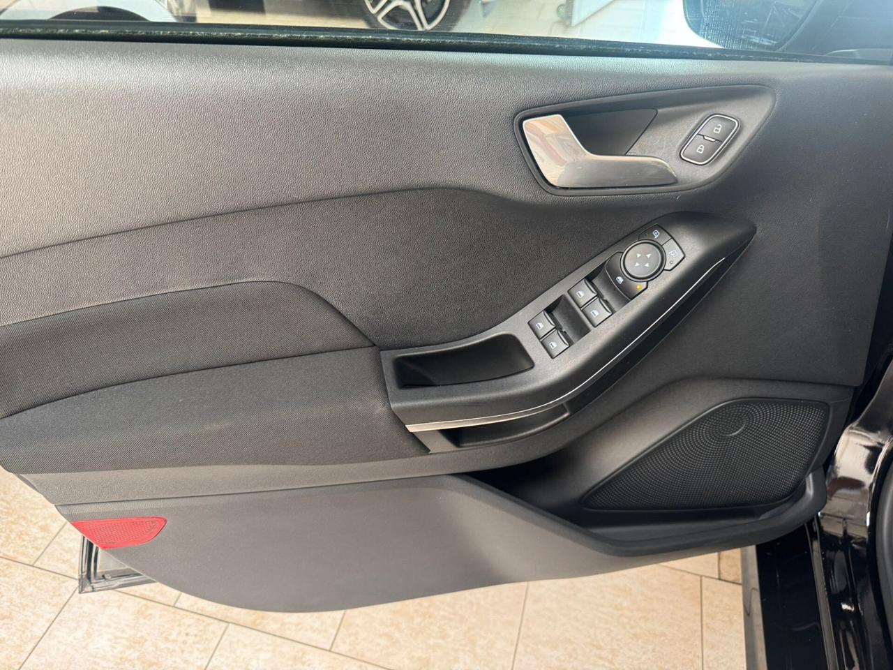 Ford Fiesta 1.0 Ecoboost Hybrid 125 CV DCT 5 porte ST-Line X