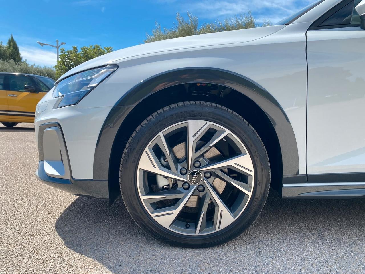 Audi A3 Allstreet 110kW S tronic Genuine Edition