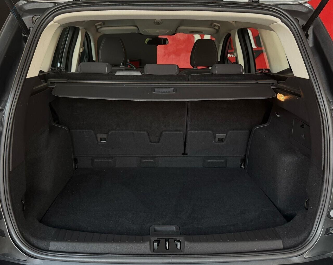 Ford Kuga 2.0 TDCI 120 CV S&S 2WD Powershift Business