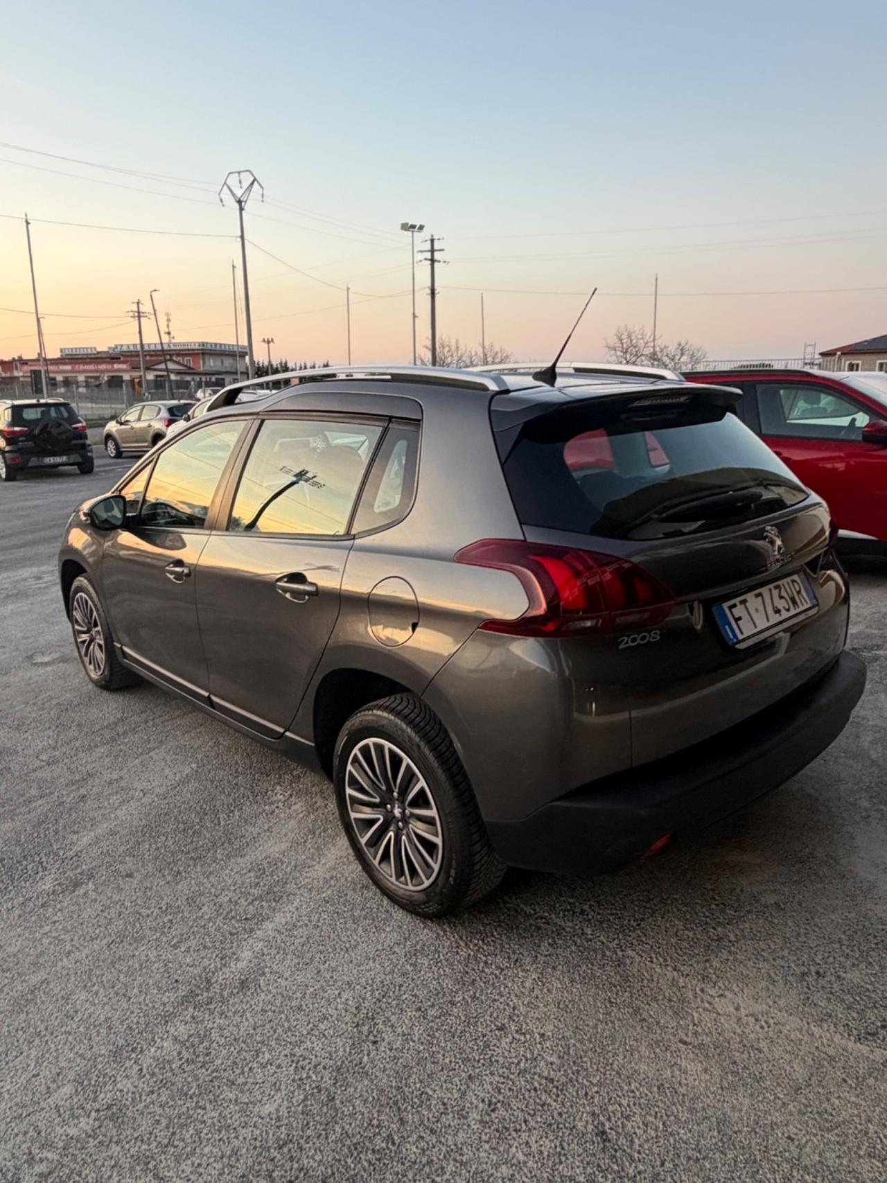 Peugeot 2008 BlueHDi 100 S&S Allure