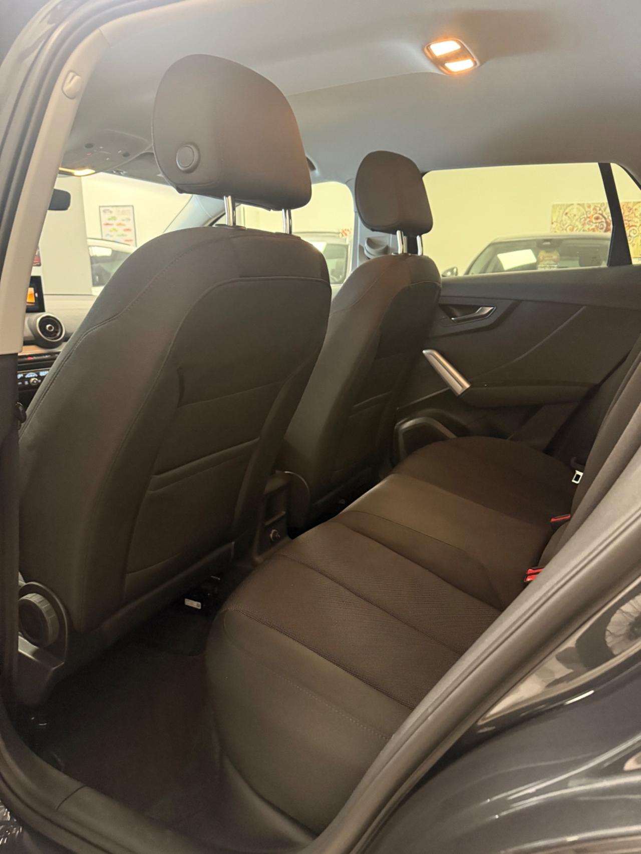 Audi Q2 30 TDI S tronic line Edition