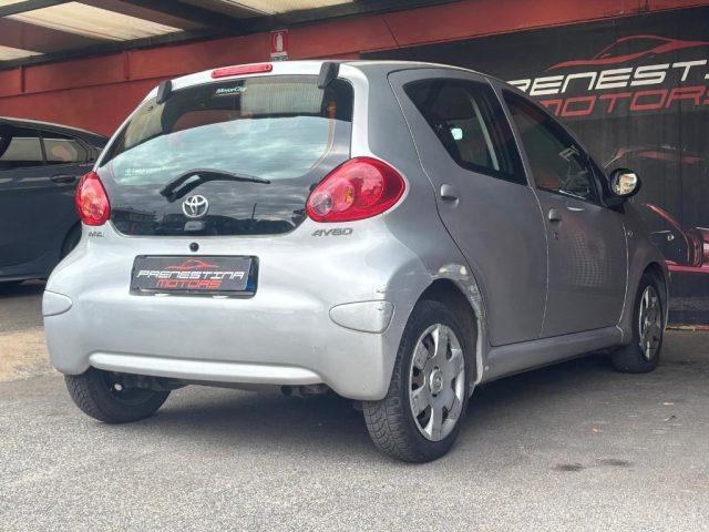 TOYOTA Aygo 1.4 turbodiesel 5 porte Sol