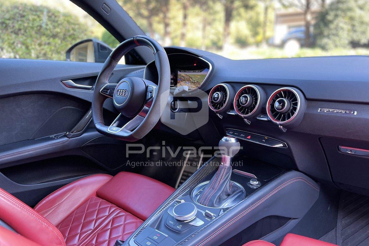 AUDI TTS Coupé TFSI quattro S tronic sport attitude