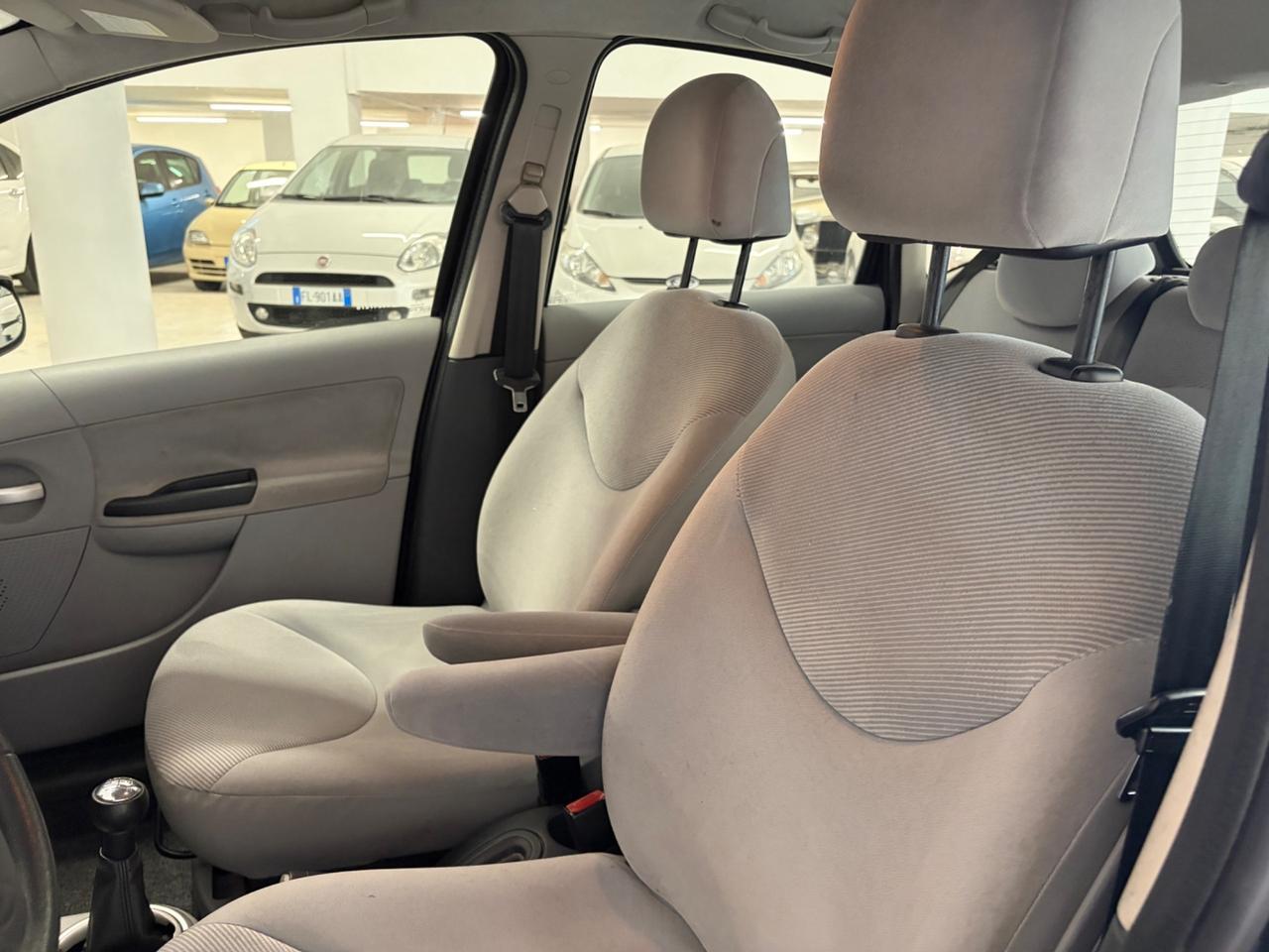 Citroen C3 1.1 Exclusive km 75.000 Nuova !
