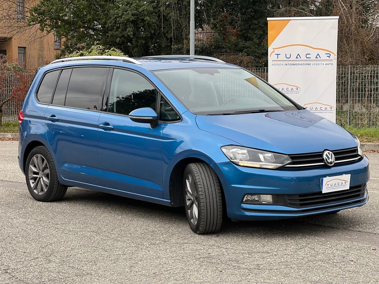 Volkswagen Touran Highline 1.6 TDI BlueMotion