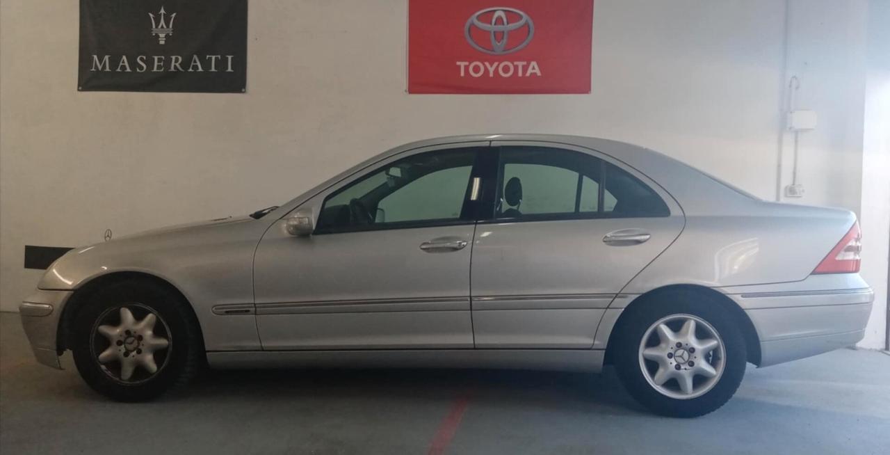 Mercedes-benz C 200 CDI cat Elegance
