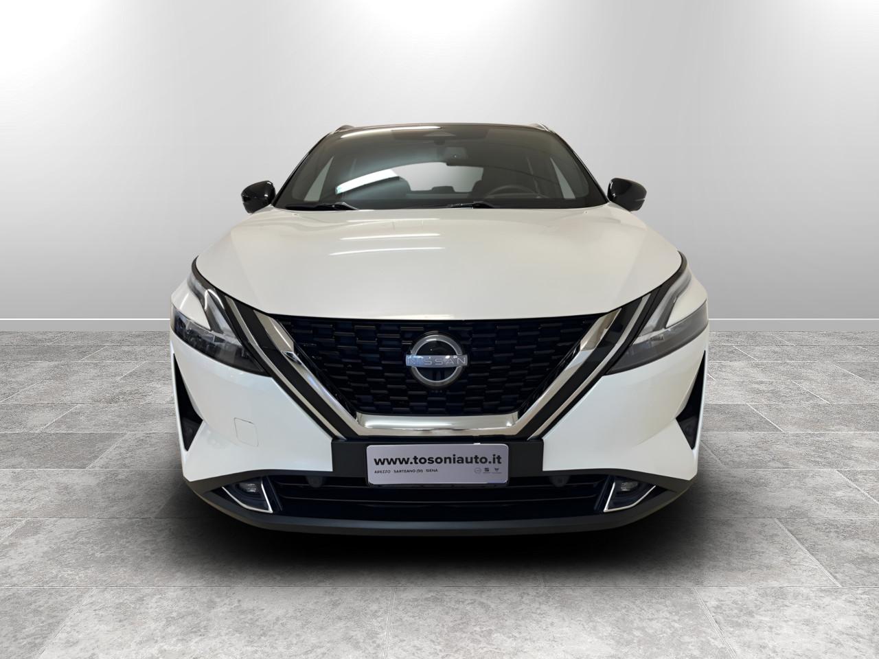 NISSAN QASHQAI TEKNA MHYB 140CV