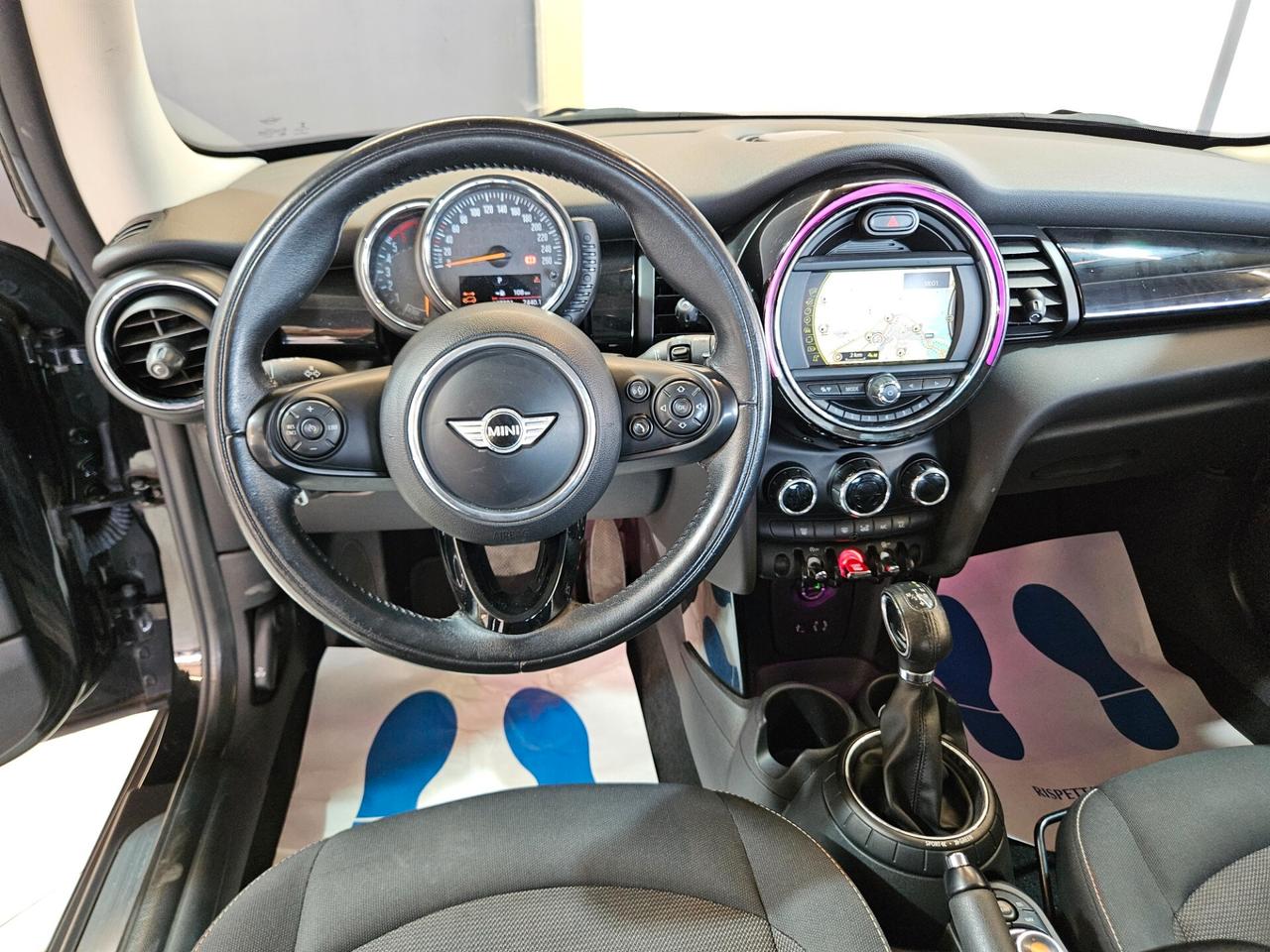 MINI Cooper D 1.5 3p auto