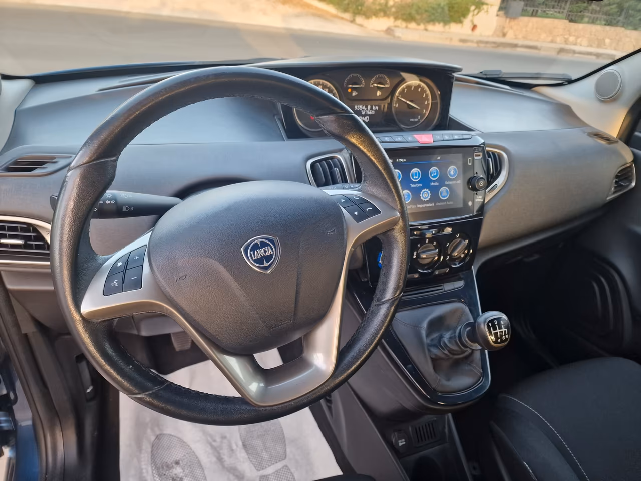 Lancia Ypsilon 1.0 FireFly 5 porte S&S Hybrid Alberta Ferretti