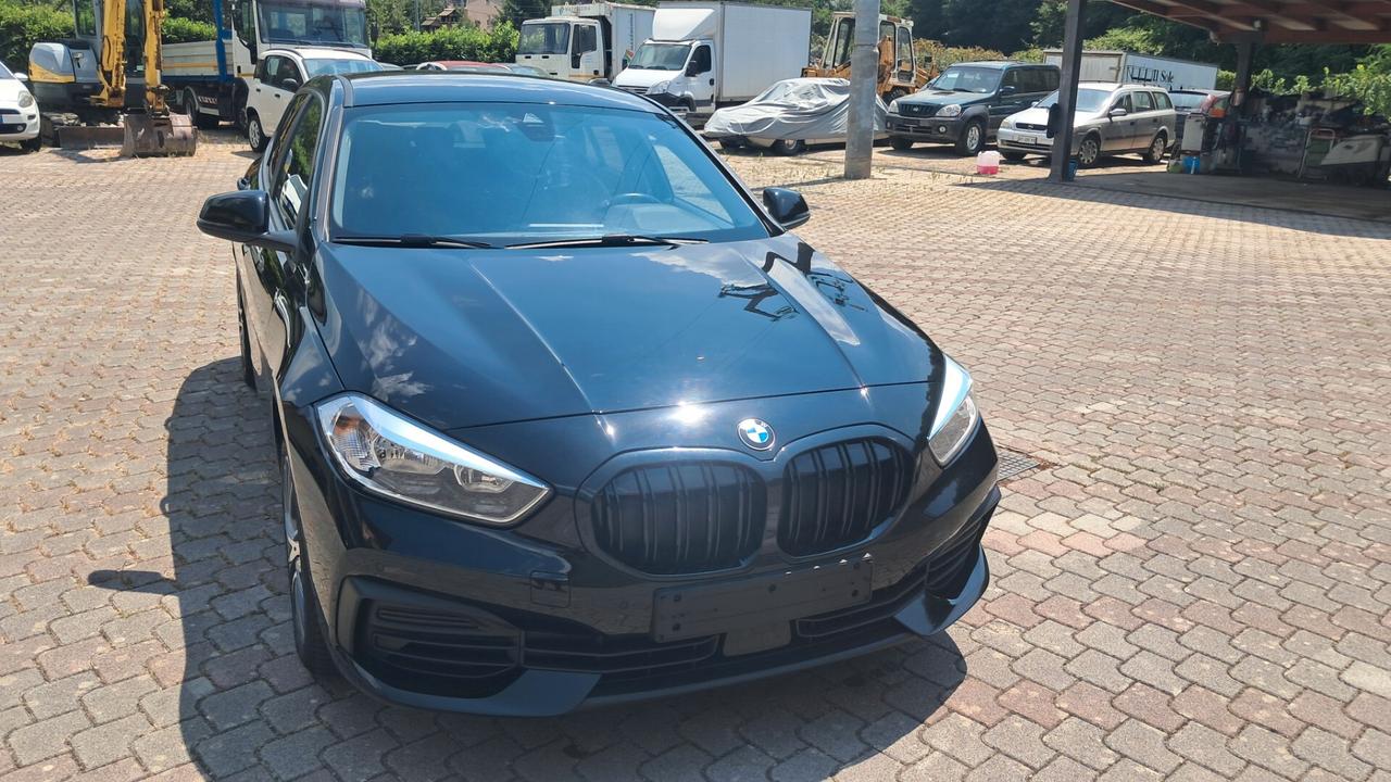 Bmw 116 116i 5p. Advantage SPORT