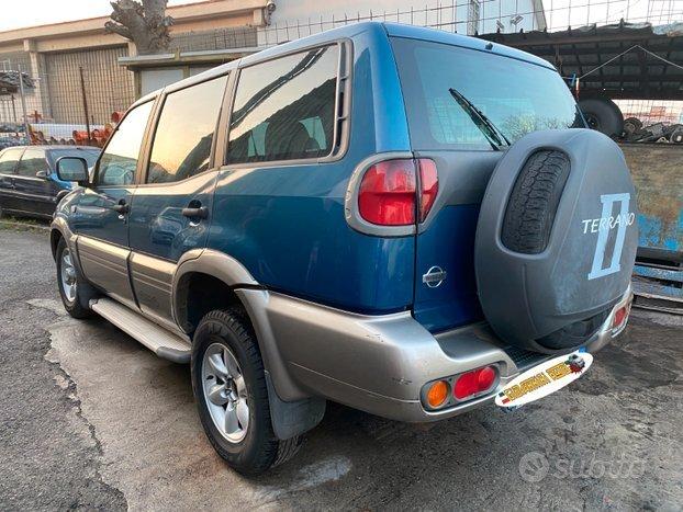 Nissan Terrano II Terrano II 2.7 Tdi 5 porte Luxury