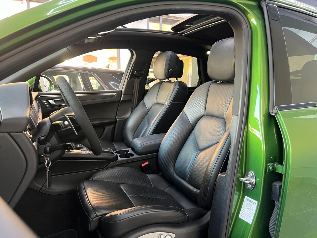 Porsche Macan 2.0 Python Green Iva Esposta