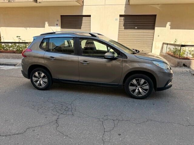 Peugeot 2008 1.6 BlueHDi 100 CV - Diesel - 2015