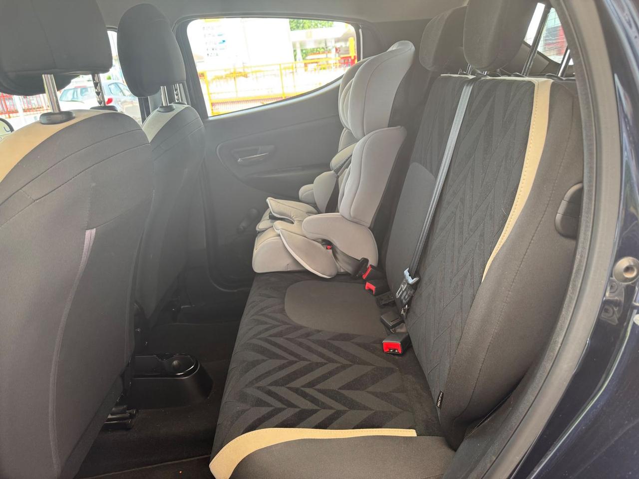 Lancia Ypsilon Platinum 1.2