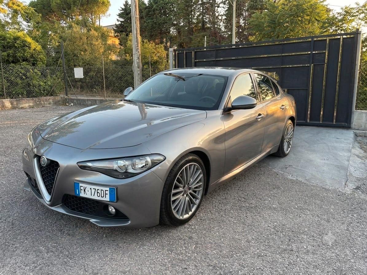 Alfa Romeo Giulia 2.2 Turbodiesel 150 CV Super