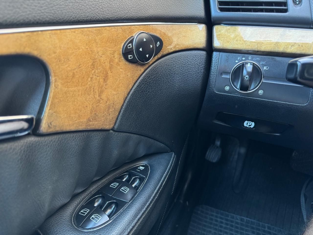 Mercedes E 220 CDI cat EVO Avantgarde Sport