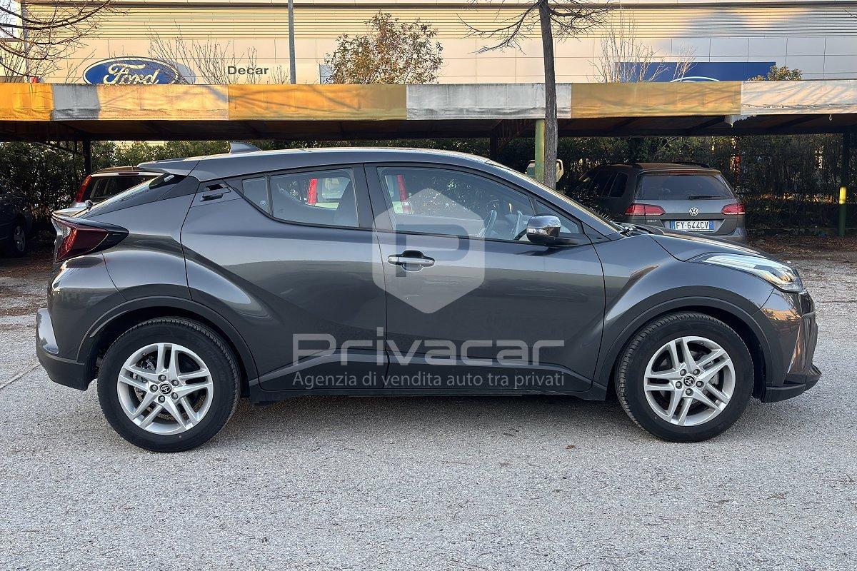 TOYOTA C-HR 1.8 Hybrid E-CVT Active