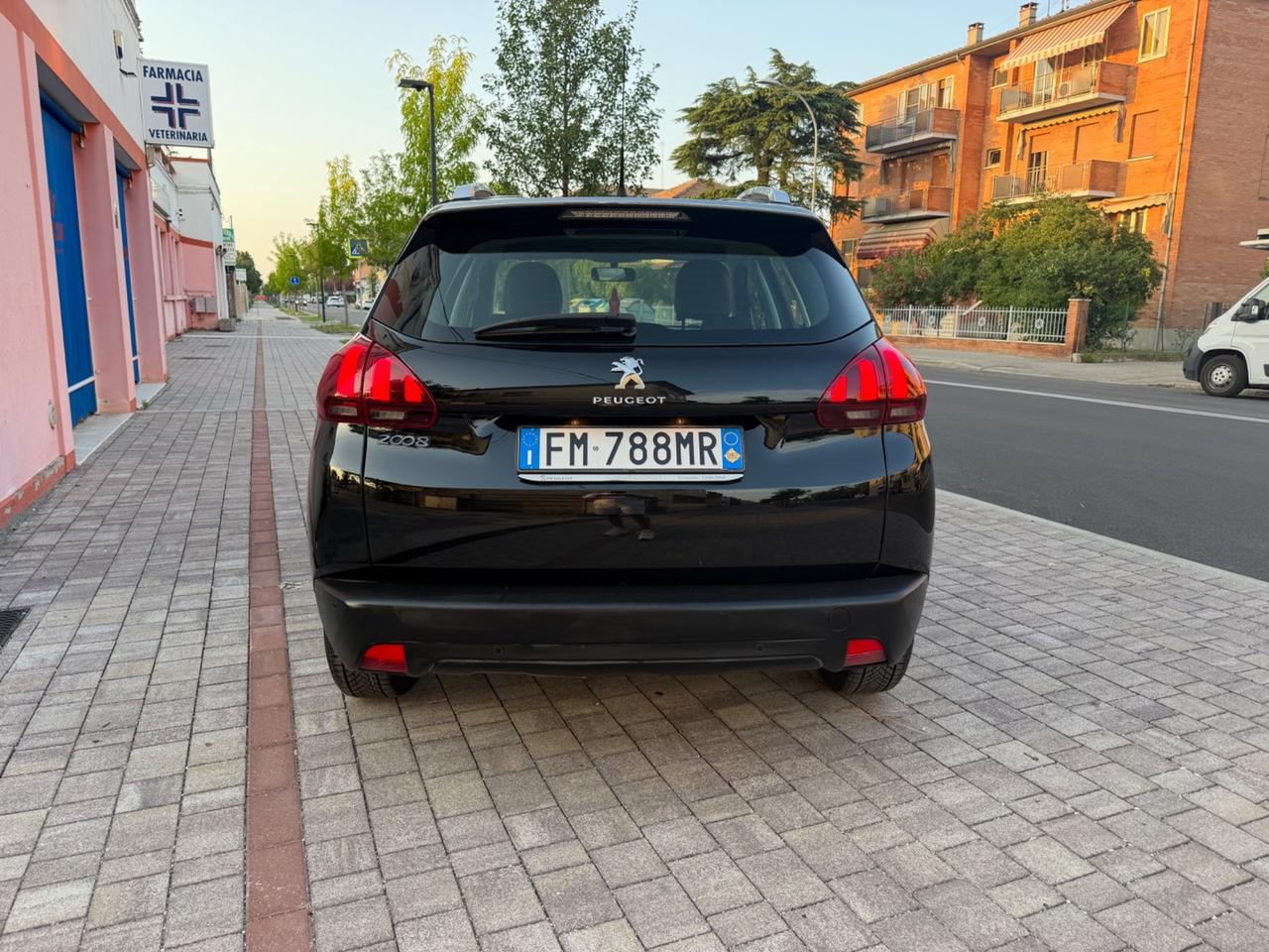 Peugeot 2008 PureTech 82 Allure