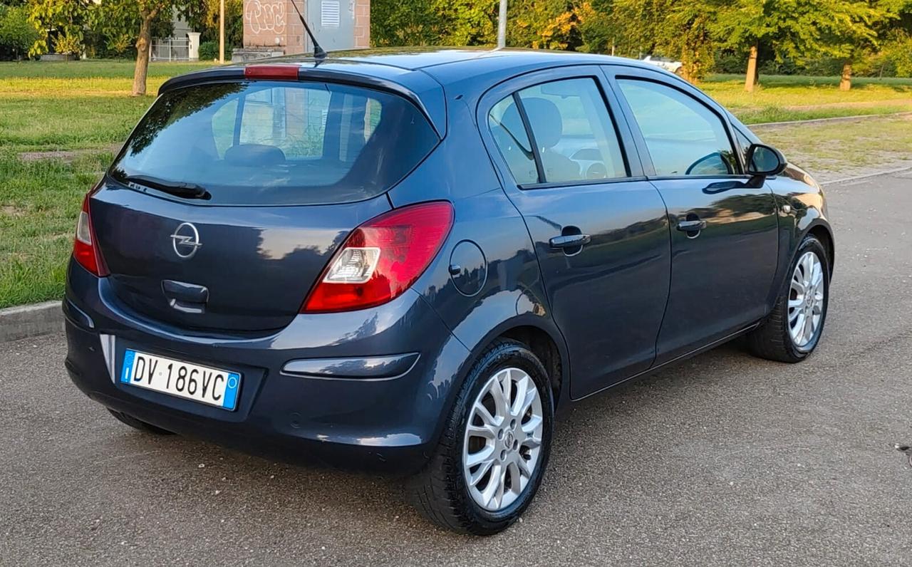 Opel Corsa 1.2 80CV 5 porte GPL-TECH Enjoy