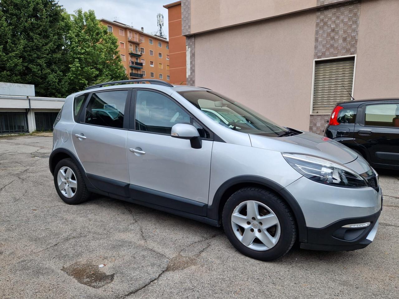 Renault Scenic Scénic XMod Cross 1.5 dCi 110CV Start&Stop Wave