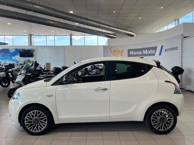 Lancia Ypsilon 1.0 firefly hybrid Gold Plus *NEOPATENTATI*