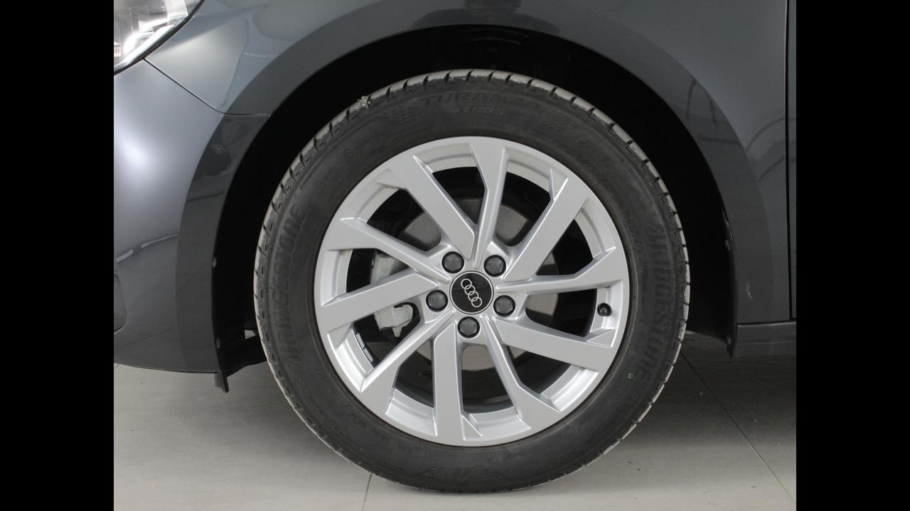 AUDI A1 II 2019 Sportback - A1 Sportback 25 1.0 tfsi s-tronic