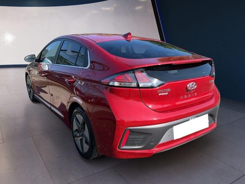 Hyundai Ioniq 1.6 hybrid Tech 6dct