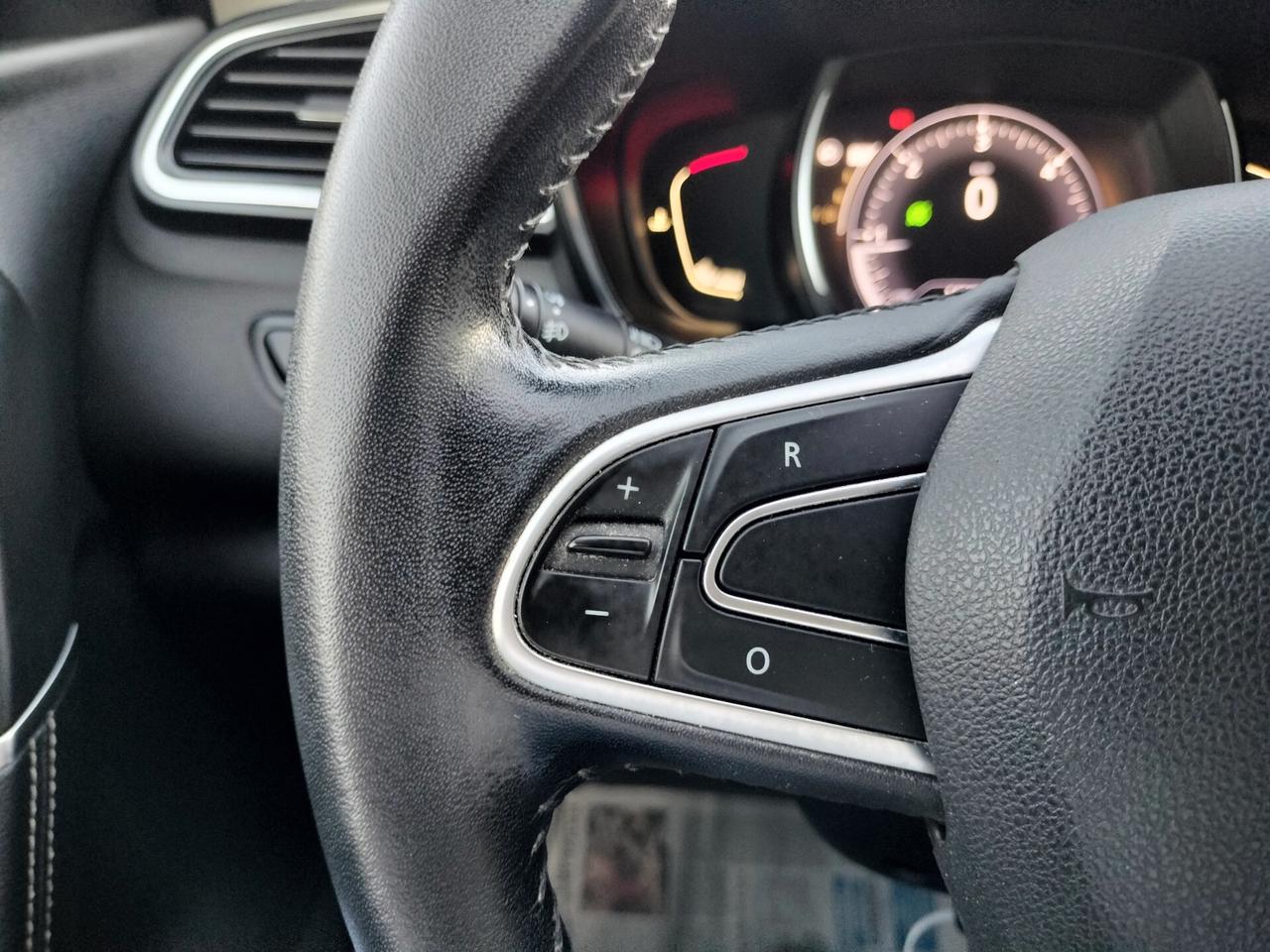 Renault Kadjar dCi 8V 110CV EDC Energy Hypnotic