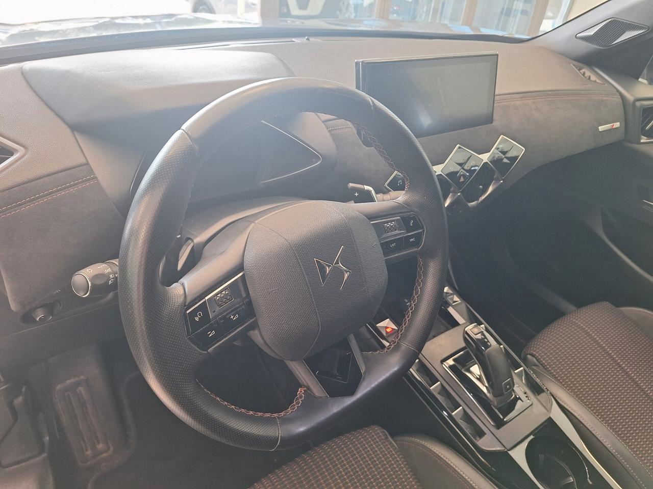 Ds DS3 3 Crossback BlueHDi 130 aut. Performance Line