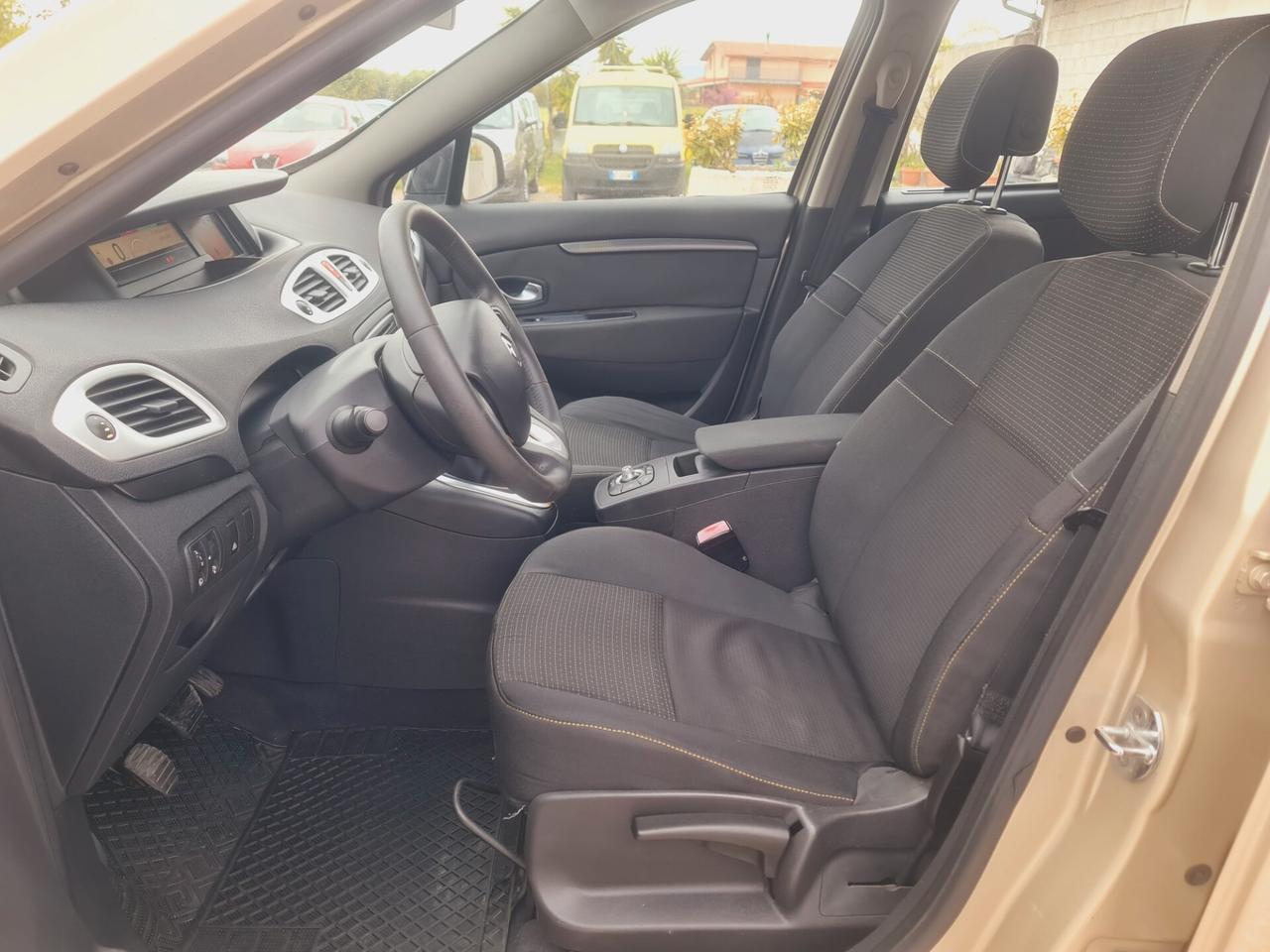 Renault Scenic Scénic X-Mod 1.5 dCi 110CV Dynamique