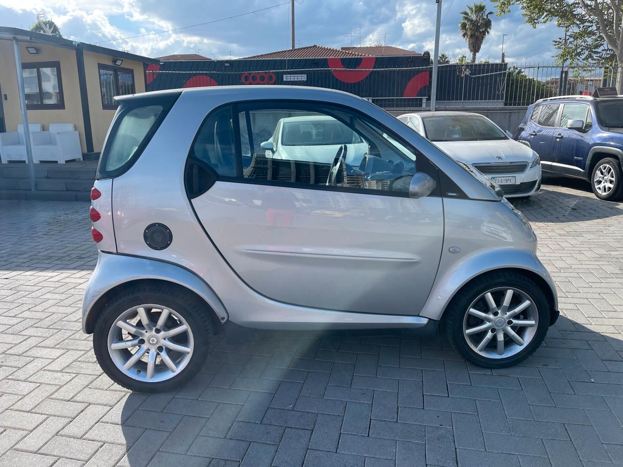 Smart ForTwo 700