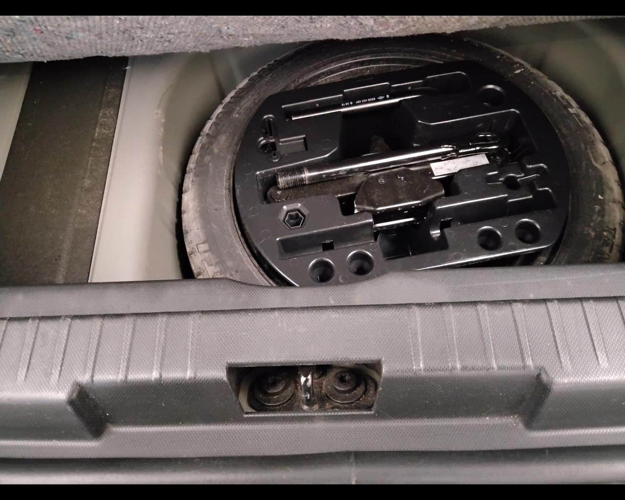 RENAULT Captur I 2013 - Captur 1.5 dci Iconic 90cv edc